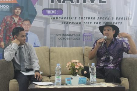 Kuatkan Kemampuan Bahasa, SMAIT Nur Hikmah Undang Native Speaker