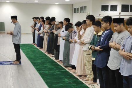 Mabit Kelas Takhosus di SMPIT Nur Hikmah, Momentum Menguatkan Hafalan Quran 
