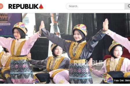 Berlangsung Meriah, NH Spark SMAIT Nur Hikmah Diliput Media Online Nasional Ternama