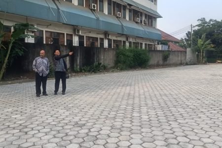 Sambut Tahun Ajaran Baru 2025–2026, Yayasan Wakaf Nur Hikmah Rampungkan Penataan Parkir & Pembaruan Lapangan Bermain