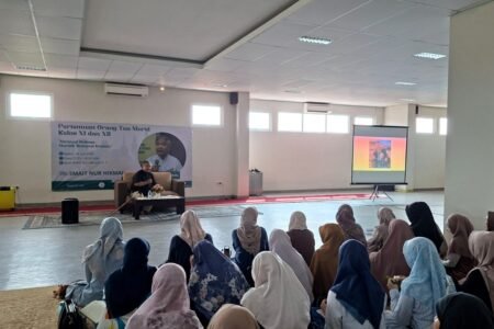SMAIT Nur Hikmah Gelar Seminar “Strategi Lulus PTN” untuk Kelas 11 dan 12: Menyiapkan Generasi Pemenang Sejak Dini