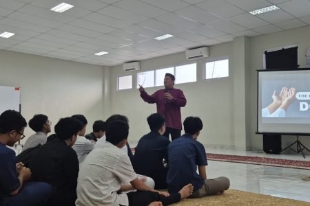 MABIT Kelas XII SMAIT Nur Hikmah: Ikhtiar Langit Menjemput PTN Impian
