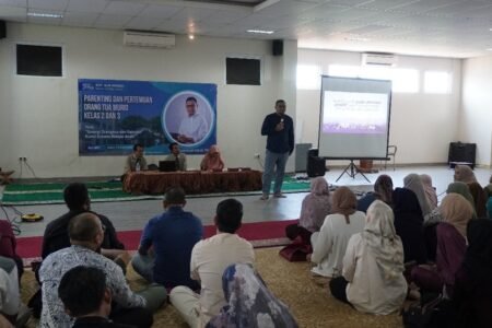 Pertemuan Orangtua Kelas 2 dan 3 SDIT Nur Hikmah: Sinergi Pendidikan dengan Sentuhan Psikologi