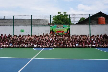 Kemah Persalam SDIT Nur Hikmah: Melatih Kemandirian dan Kebersamaan