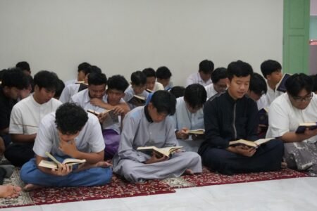 Puasa Kamis sebagai Budaya Sekolah, SMAIT Nur Hikmah Gelar Iftar Jama’