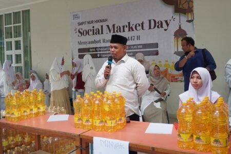 Berbagi Menjelang Ramadhan: SMPIT Nur Hikmah Gelar Social Market Days untuk Masyarakat