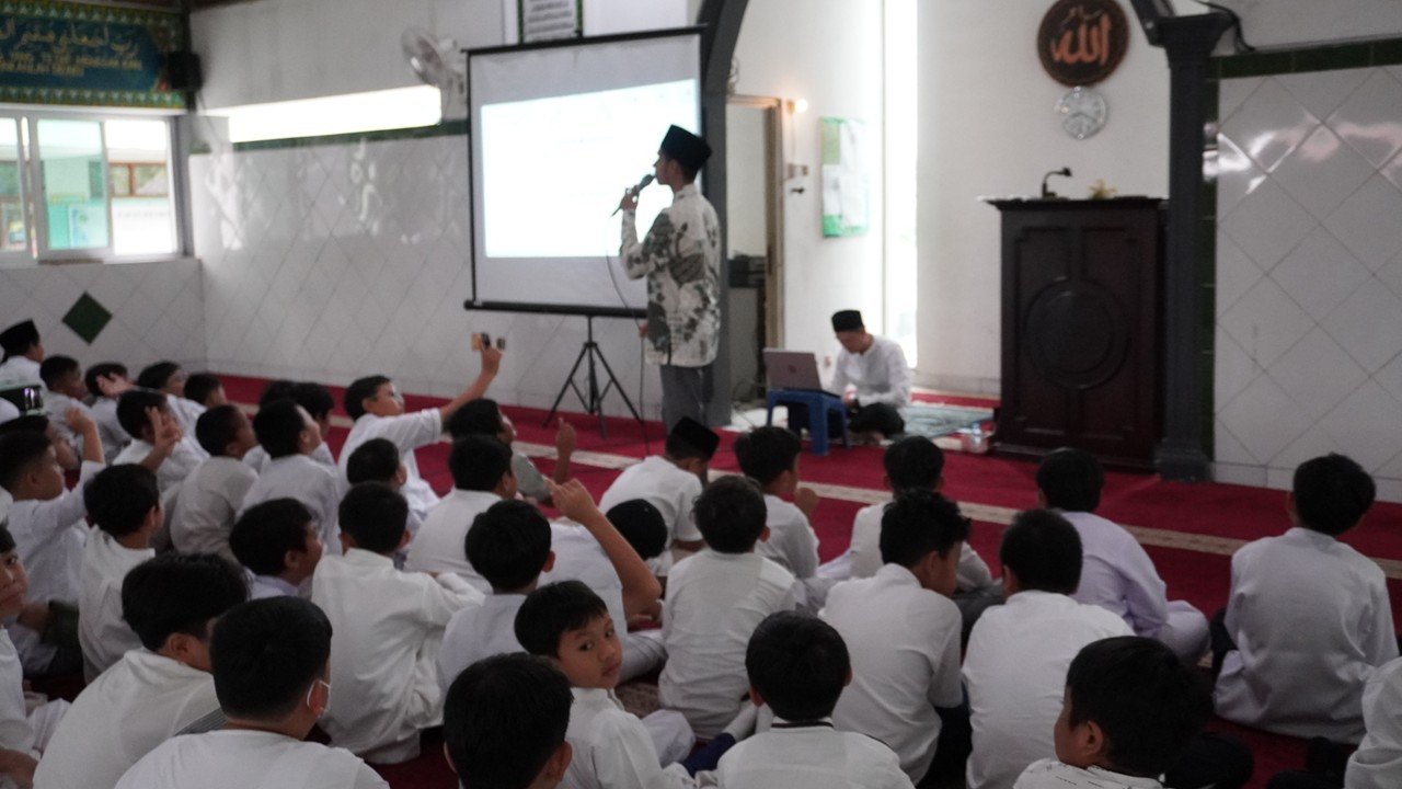 Menjemput Ramadhan dengan Ilmu dan Keceriaan: Tarhib Ramadhan Serentak di Satuan Pendidikan Nur Hikmah