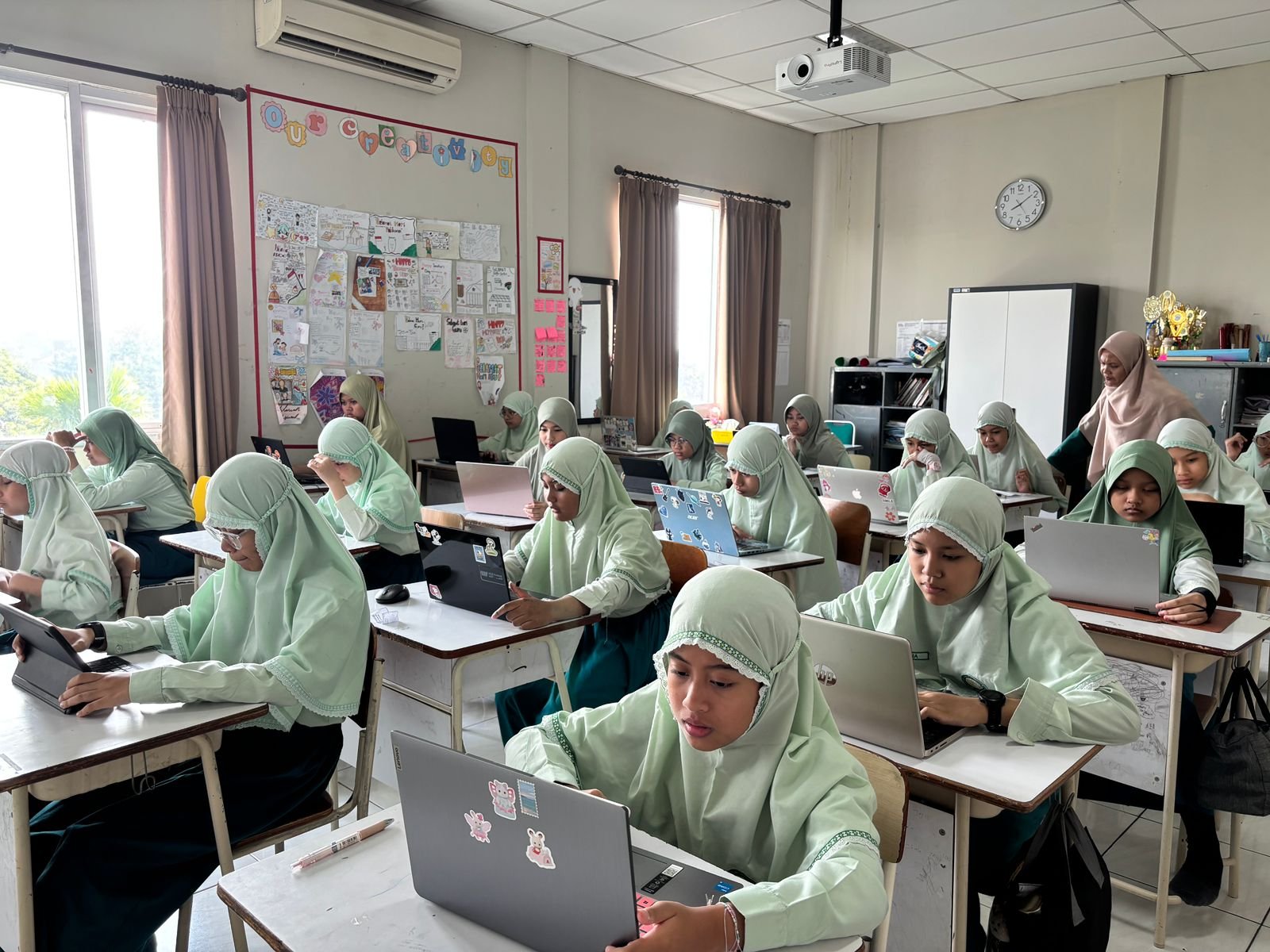 SDIT Nur Hikmah Raih Hasil Try Out TKA Terbaik se-Kota Bekasi