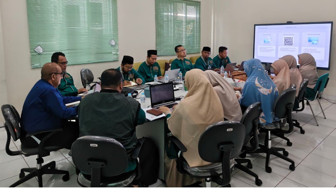 Mengawali Tahun dengan Evaluasi dan Sinergi, Yayasan Wakaf Nur Hikmah Gelar Rapat Perdana Bahas Pelaksanaan SPMB