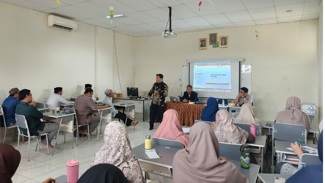 Nur Hikmah Siapkan Lingkungan Pendidikan yang Membudayakan Bahasa Inggris